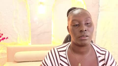 Kym Acero online show from December 1, 7:12 pm