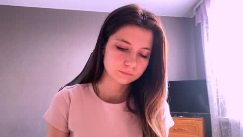 Kary online show from April 3, 1:29 pm