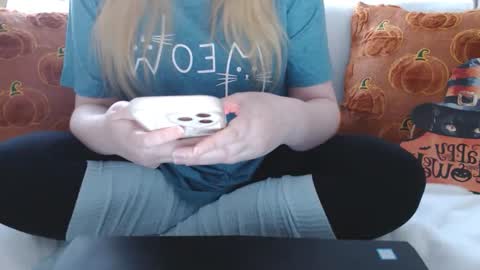 Snapshot of kymchi chatting on October 21, 10:02 pm Check Out My NSFW OnlyFans Link On Bio online show from October 21, 10:02 pm