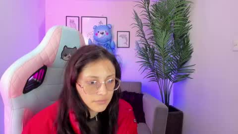Snapshot of kyomi_chang chatting on March 1, 1:18 pm Kyomi online show from March 1, 1:18 pm