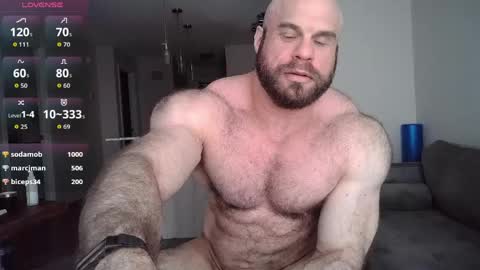 l0v35_2_5p00g3 online show from April 12, 8:57 pm