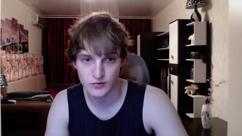 Snapshot of l1onkennedy chatting on October 18, 8:35 pm l1onkennedy online show from October 18, 8:35 pm