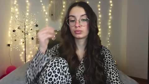 Margo  online show from January 14, 2:14 pm