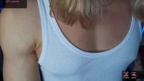 Adonis online show from February 25, 8:51 am