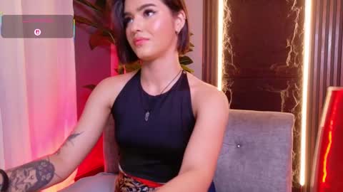 Snapshot of la_diabla_111_ chatting on September 29, 8:30 pm Karime online show from September 29, 8:30 pm
