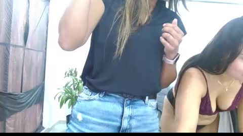 Jazmin online show from December 21, 7:20 pm