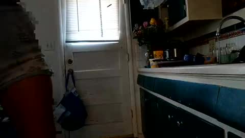 lacybell online show from February 27, 4:10 pm