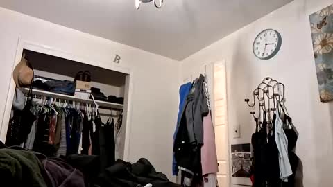 lacybell online show from March 28, 9:22 am