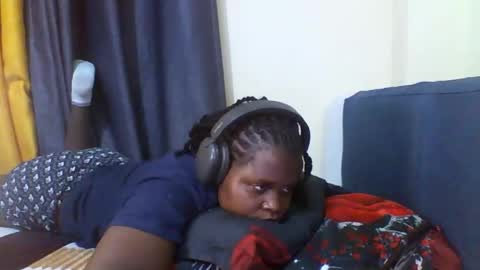 vida online show from February 25, 7:28 pm