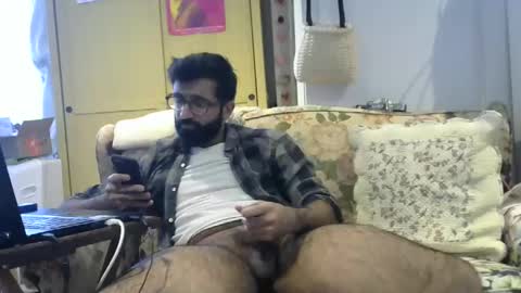 Ali online show from February 5, 8:04 pm