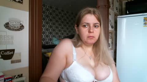 lady cute cat29 online show from October 9, 3:56 am