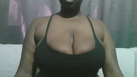 Snapshot of lady_dearra chatting on September 19, 11:36 am lady_dearra online show from September 19, 11:36 am