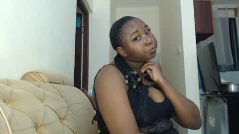 Maya online show from October 18, 10:14 pm