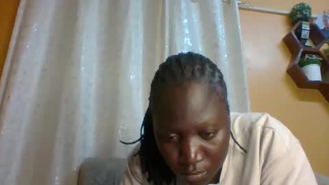 lindah32 online show from October 12, 9:27 pm