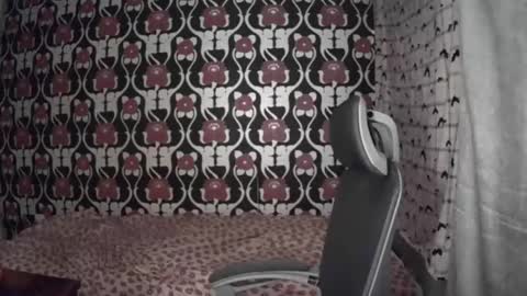 hugbug online show from January 23, 2:02 am