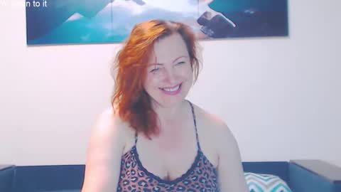 Snapshot of ladyelizabeth777 chatting on September 24, 8:32 am Beth online show from September 24, 8:32 am