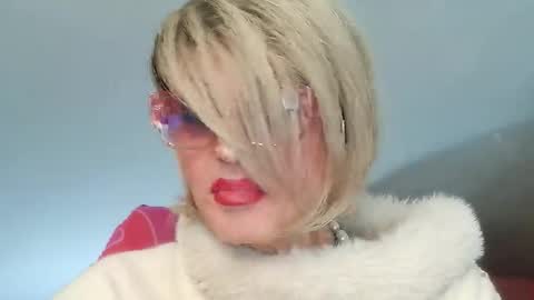 Oxana online show from March 6, 1:04 am