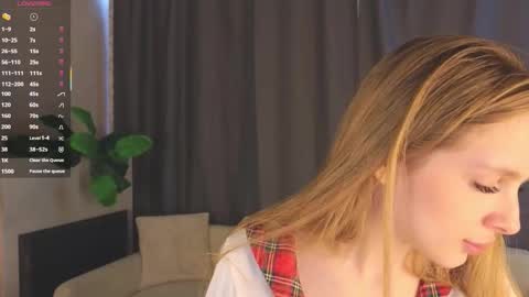 Lilia online show from February 19, 6:34 am