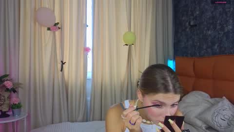 Lilia online show from September 19, 7:12 am