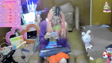 Snapshot of laflakita21 chatting on October 10, 1:55 am Skinnygirl online show from October 10, 1:55 am