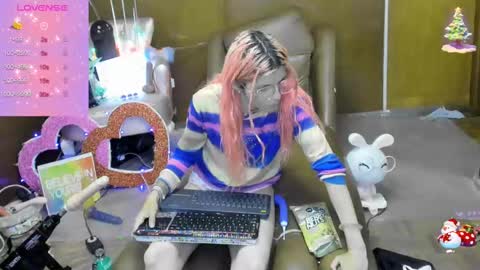 Snapshot of laflakita21 chatting on September 18, 1:09 am Skinnygirl online show from September 18, 1:09 am