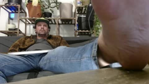 Snapshot of laidback_and_chill chatting on December 6, 7:48 am Rick online show from December 6, 7:48 am