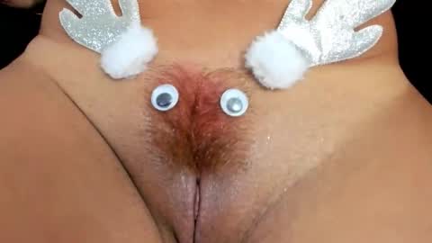 Lailacastillo online show from December 5, 12:36 pm