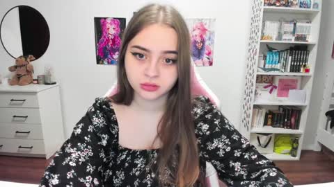 Kira online show from January 4, 9:20 pm