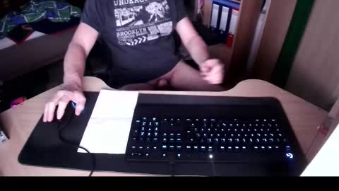 Leonidas online show from November 27, 3:41 pm