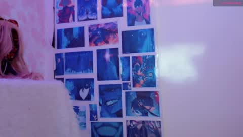 Snapshot of lala_moon chatting on October 29, 8:20 pm lala Moon online show from October 29, 8:20 pm