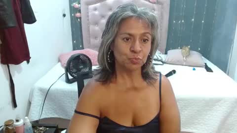 lalisha online show from October 29, 1:29 am