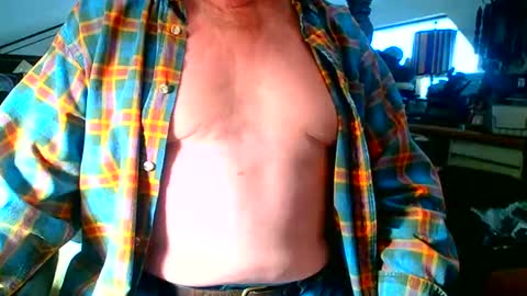 Snapshot of lamarbrazil chatting on February 4, 12:51 am lamarbrazil online show from February 4, 12:51 am