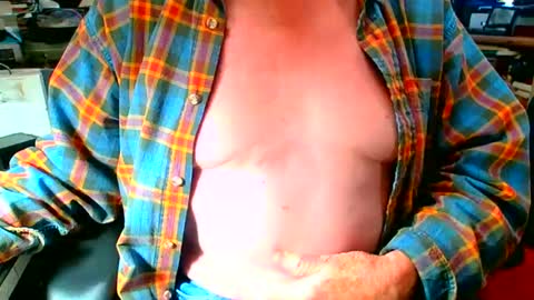 Snapshot of lamarbrazil chatting on February 17, 12:21 am lamarbrazil online show from February 17, 12:21 am