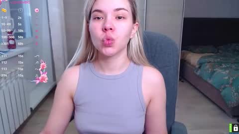 Lana online show from December 19, 5:47 am