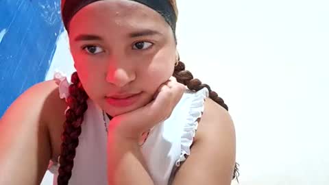 Lana online show from March 1, 4:00 pm