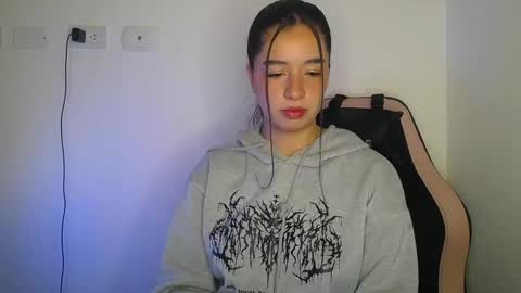 Lana online show from March 7, 8:36 am