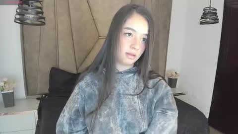 Lana online show from February 18, 6:02 am