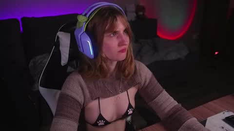 Kay online show from September 14, 12:02 am