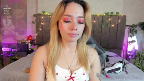 Lana online show from February 15, 5:32 am