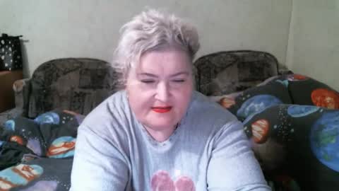 Snapshot of lanacat555 chatting on October 13, 10:23 pm lanacat555 online show from October 13, 10:23 pm