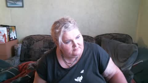 Snapshot of lanacat555 chatting on March 9, 12:53 pm lanacat555 online show from March 9, 12:53 pm