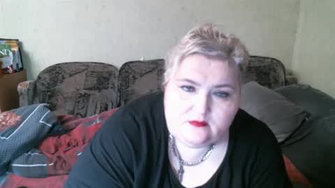 Snapshot of lanacat555 chatting on March 10, 7:07 pm lanacat555 online show from March 10, 7:07 pm