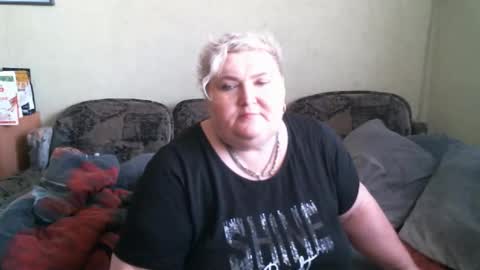 Snapshot of lanacat555 chatting on March 12, 10:16 am lanacat555 online show from March 12, 10:16 am