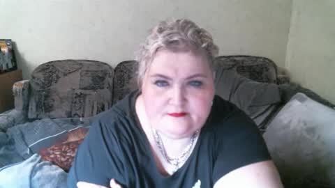 Snapshot of lanacat555 chatting on March 7, 9:48 pm lanacat555 online show from March 7, 9:48 pm