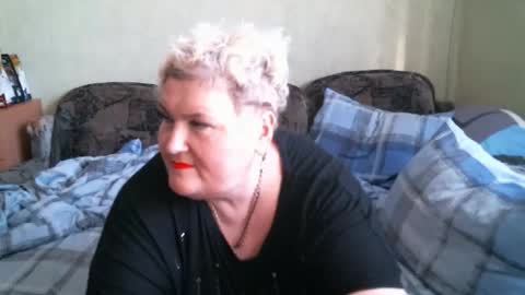 Snapshot of lanacat555 chatting on September 8, 2:16 pm lanacat555 online show from September 8, 2:16 pm