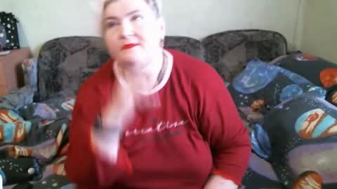 Snapshot of lanacat555 chatting on October 19, 12:54 pm lanacat555 online show from October 19, 12:54 pm