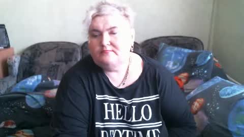 Snapshot of lanacat555 chatting on February 24, 9:53 am lanacat555 online show from February 24, 9:53 am