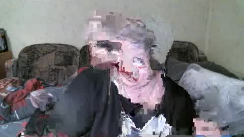 Snapshot of lanacat555 chatting on March 5, 4:13 pm lanacat555 online show from March 5, 4:13 pm
