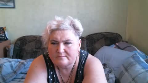 Snapshot of lanacat555 chatting on September 22, 1:26 pm lanacat555 online show from September 22, 1:26 pm