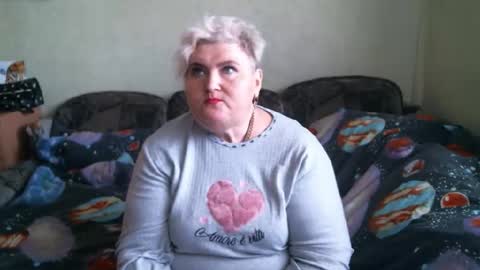 Snapshot of lanacat555 chatting on September 29, 11:42 am lanacat555 online show from September 29, 11:42 am